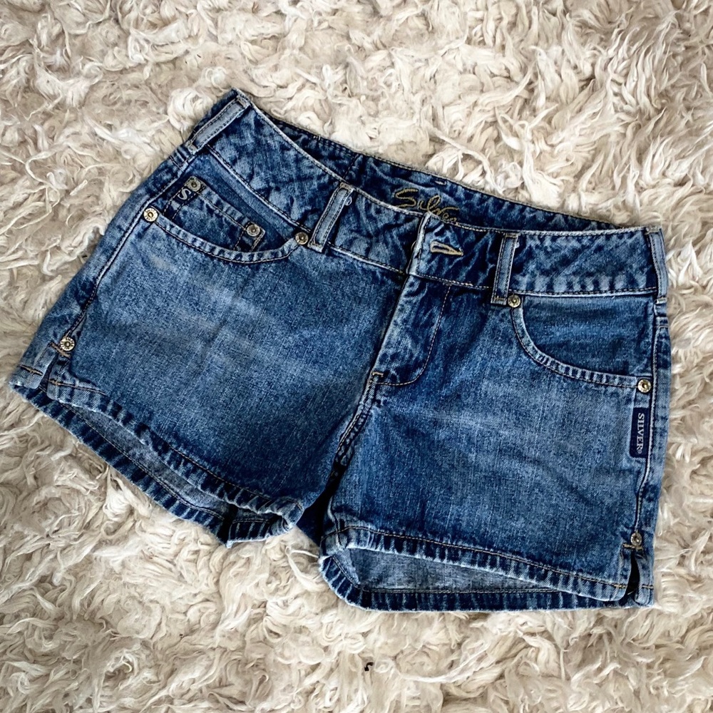 Silver Jeans Shorts 26”